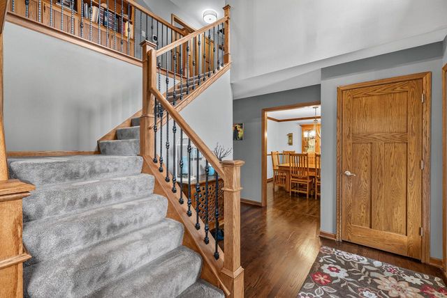 W144N4871 Stone DRIVE, Menomonee Falls, WI 53051