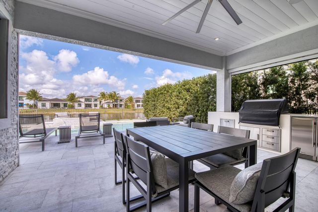 13651 Artisan Cir Circle, Palm Beach Gardens, FL 33418