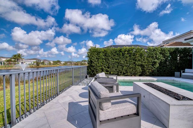 13651 Artisan Cir Circle, Palm Beach Gardens, FL 33418