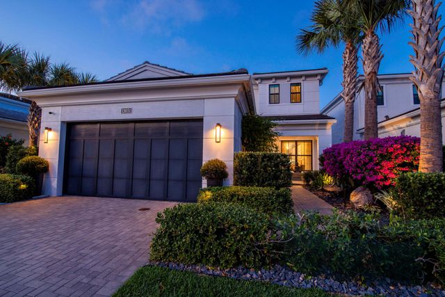 13651 Artisan Cir Circle, Palm Beach Gardens, FL 33418