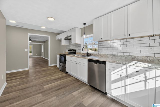 290 WOODARD AVENUE, Eastaboga, AL 36260