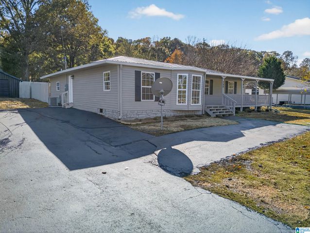 290 WOODARD AVENUE, Eastaboga, AL 36260