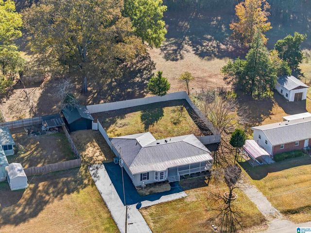 290 WOODARD AVENUE, Eastaboga, AL 36260