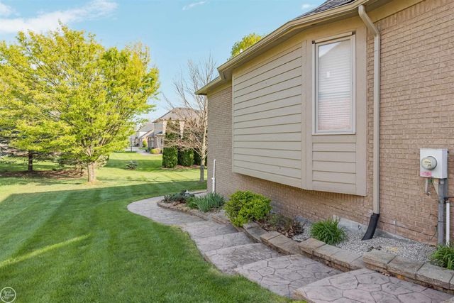 13782 Blue Beech Lane, Shelby Twp, MI 48315