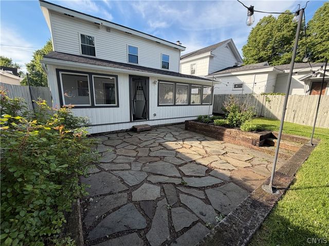90 West Mohawk Street, Oswego, NY 13126