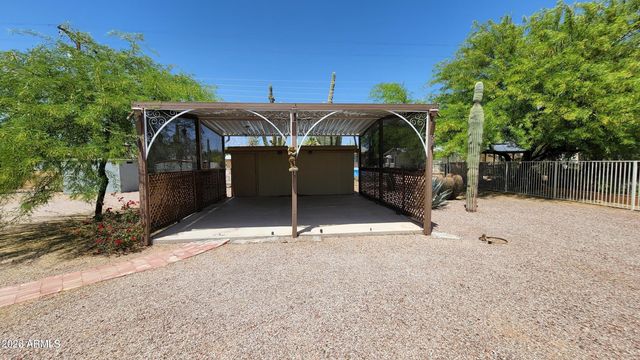 924 E GRANADA Avenue, Apache Junction, AZ 85119