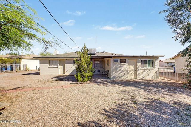 924 E GRANADA Avenue, Apache Junction, AZ 85119