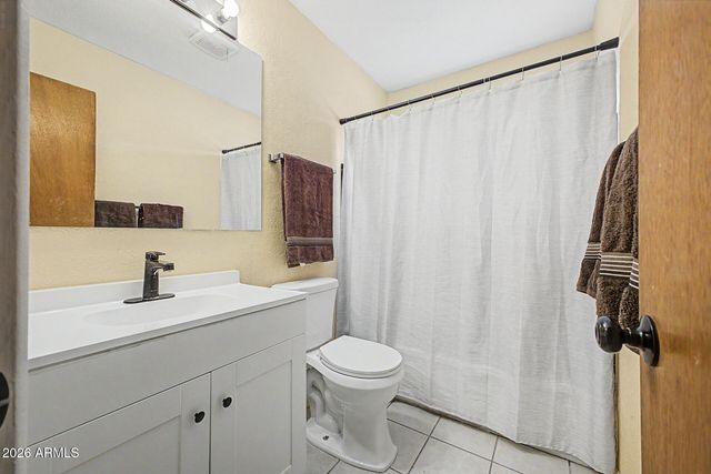 924 E GRANADA Avenue, Apache Junction, AZ 85119