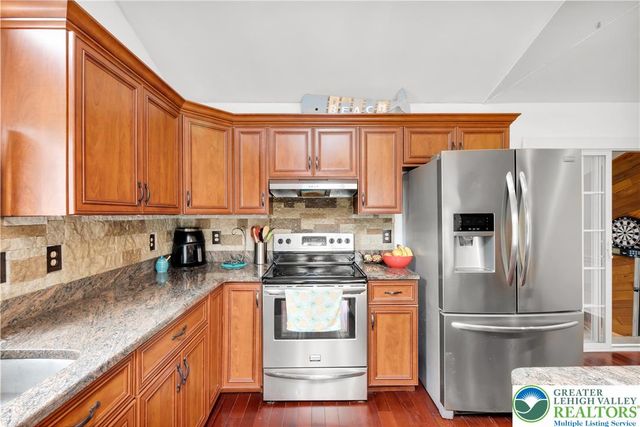 4531 Lenox Drive, Bethlehem City, PA 18017