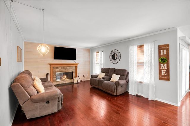 4531 Lenox Drive, Bethlehem City, PA 18017