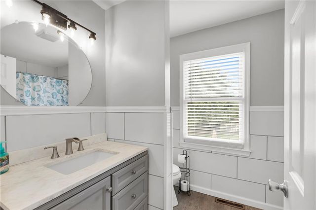 4531 Lenox Drive, Bethlehem City, PA 18017