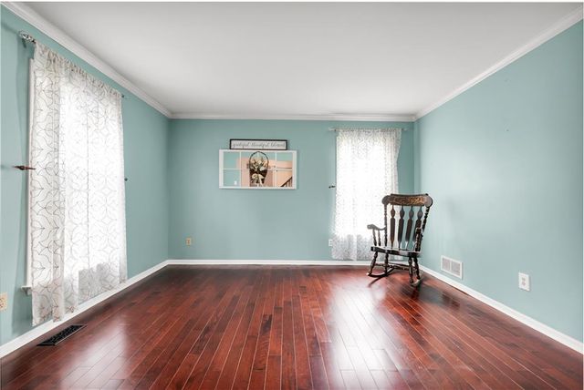 4531 Lenox Drive, Bethlehem City, PA 18017