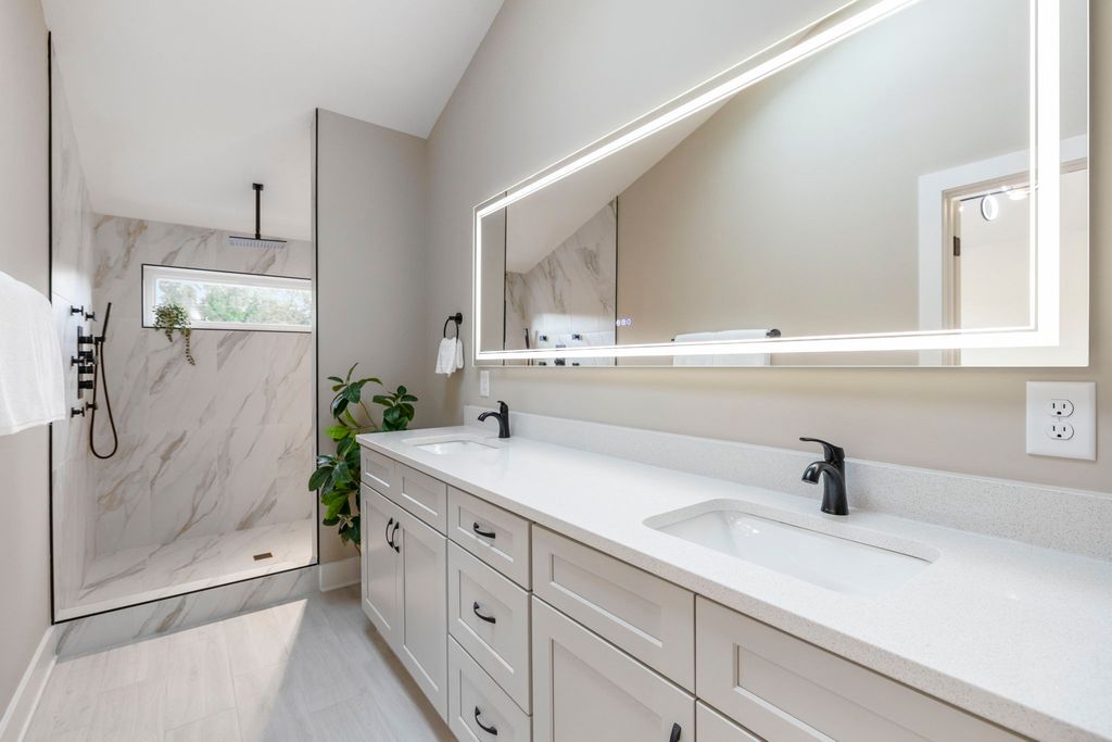 1117B Chester Ave B, Nashville, TN 37206