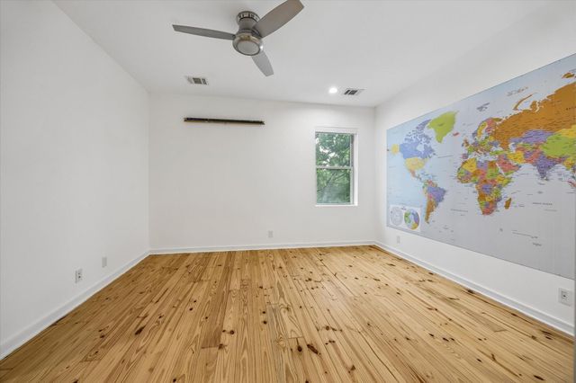 1601 Pine Chase Drive, Houston, TX 77055