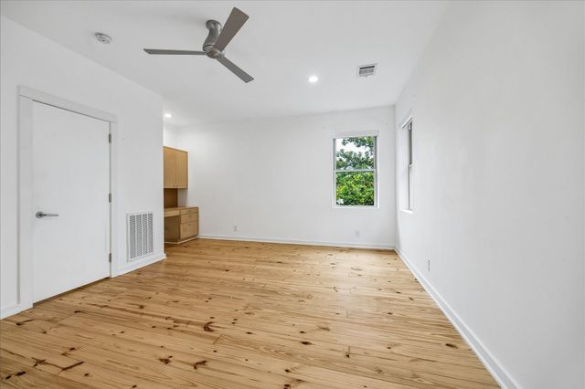 1601 Pine Chase Drive, Houston, TX 77055