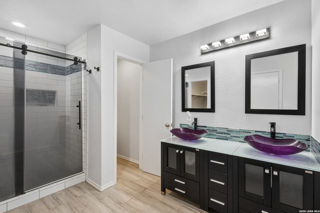 406 BLUEGRASS CRK, San Antonio, TX 78253