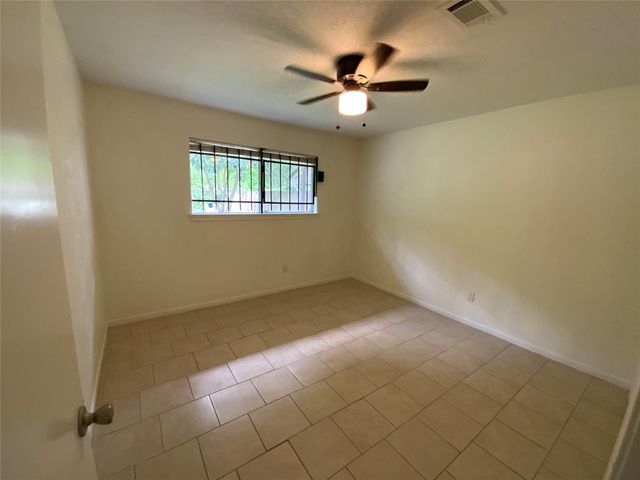 7710 Ashmole Lane, Houston, TX 77088