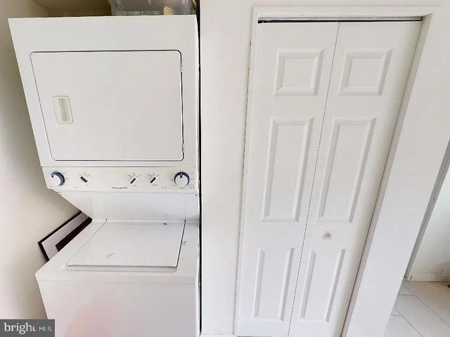 415 E FLORA ST, Philadelphia, PA 19125