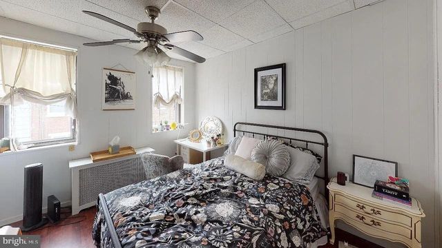 415 E FLORA ST, Philadelphia, PA 19125