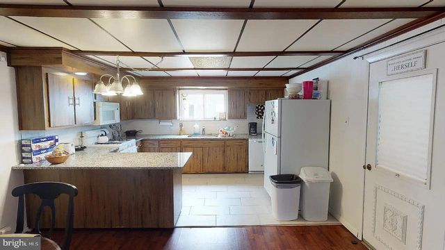 415 E FLORA ST, Philadelphia, PA 19125