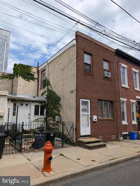 415 E FLORA ST, Philadelphia, PA 19125