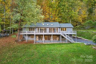 575 Croft Way, Bakersville, NC 28705