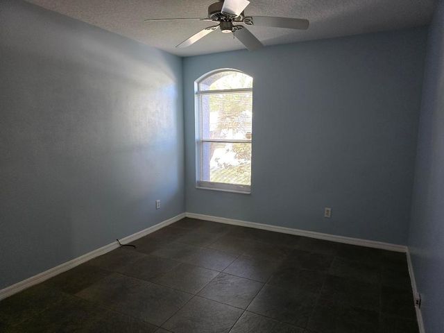 481 10th Place, Vero Beach, FL 32960