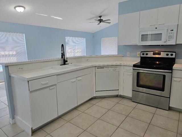 481 10th Place, Vero Beach, FL 32960