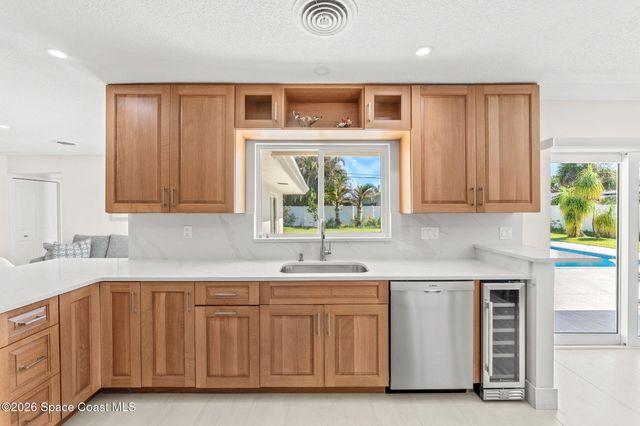 314 Tampa Avenue, Indialantic, FL 32903
