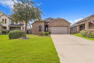 4819 Eagles Glen Drive, Houston, TX 77069