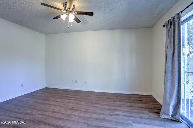 7581 E Desert Anchor Boulevard, Tucson, AZ 85715