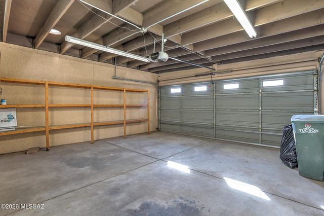 7581 E Desert Anchor Boulevard, Tucson, AZ 85715