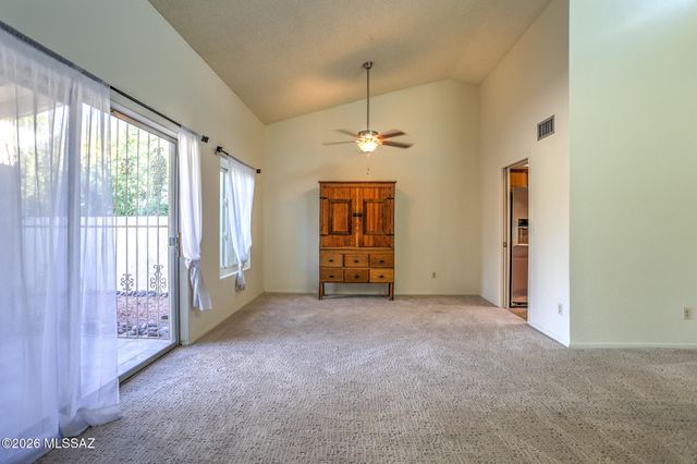 7581 E Desert Anchor Boulevard, Tucson, AZ 85715