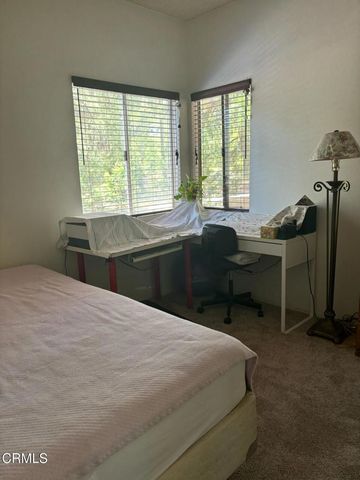 7135 Woodlake Avenue D, Los Angeles, CA 91307