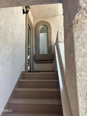 7135 Woodlake Avenue D, Los Angeles, CA 91307