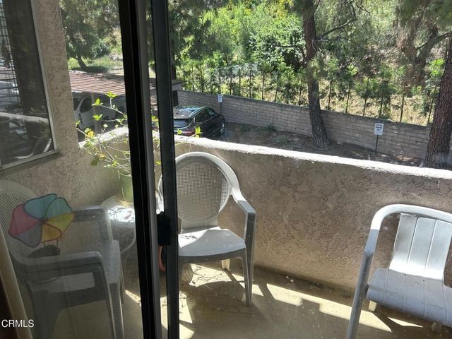 7135 Woodlake Avenue D, Los Angeles, CA 91307