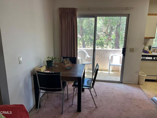 7135 Woodlake Avenue D, Los Angeles, CA 91307