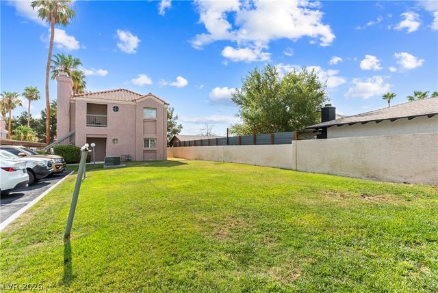1375 East Hacienda Avenue 214, Las Vegas, NV 89119
