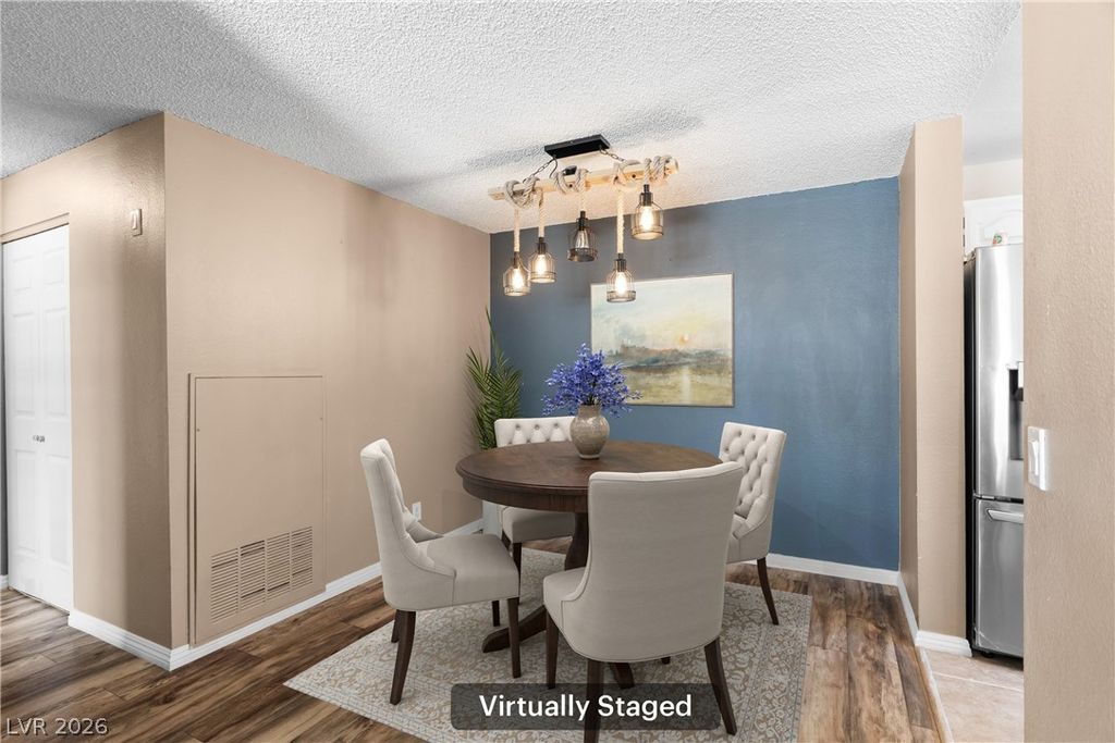 1375 East Hacienda Avenue 214, Las Vegas, NV 89119