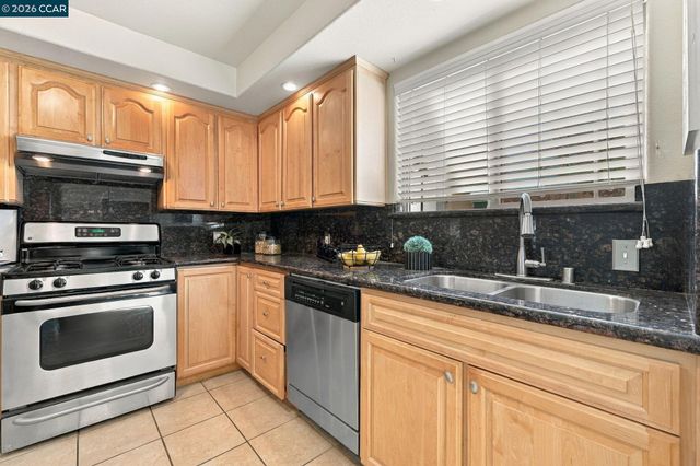 1873 Clayton Way, Concord, CA 94519