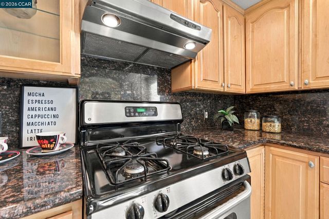 1873 Clayton Way, Concord, CA 94519