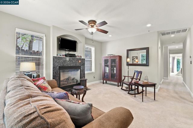 1873 Clayton Way, Concord, CA 94519