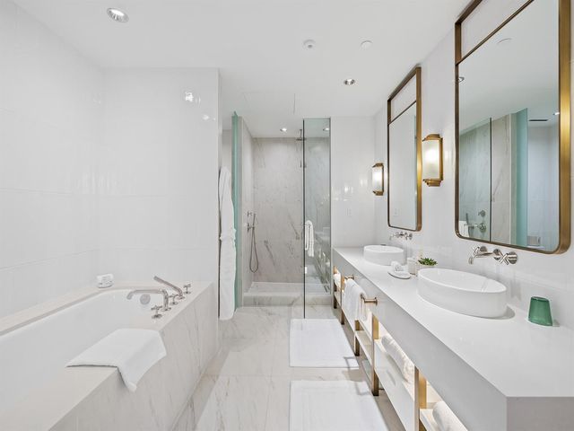 525 N Fort Lauderdale Beach Boulevard 1505, Fort Lauderdale, FL 33304
