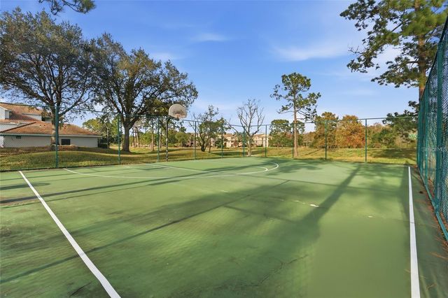 14013 FAIRWAY ISLAND DRIVE 427, Orlando, FL 32837