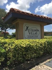 14013 FAIRWAY ISLAND DRIVE 427, Orlando, FL 32837