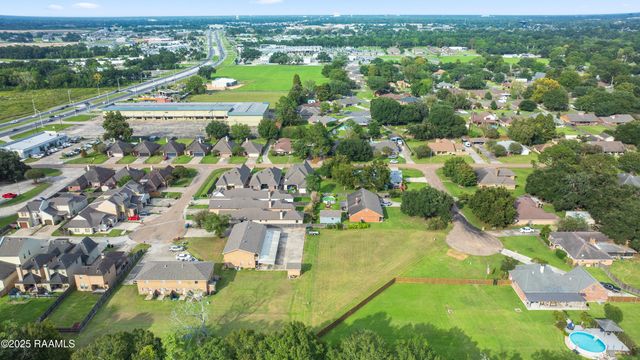 104 Mizelle Street, Lafayette, LA 70503