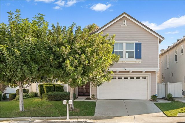 3271 Willow Hollow Rd., Chino Hills, CA 91709