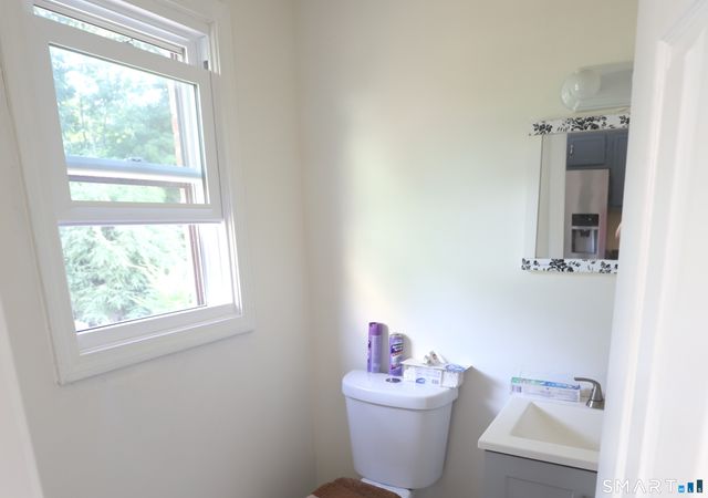 106 Florence Street, Manchester, CT 06040
