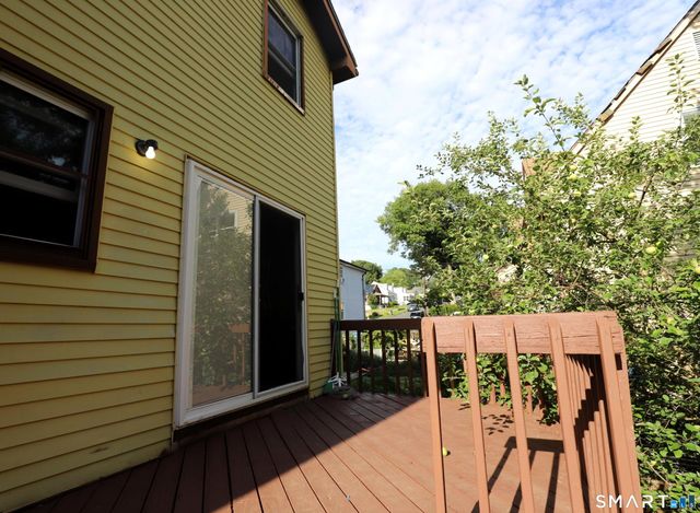 106 Florence Street, Manchester, CT 06040