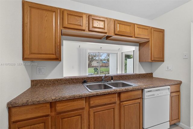 5090 Elmhurst Rd A, West Palm Beach, FL 33417